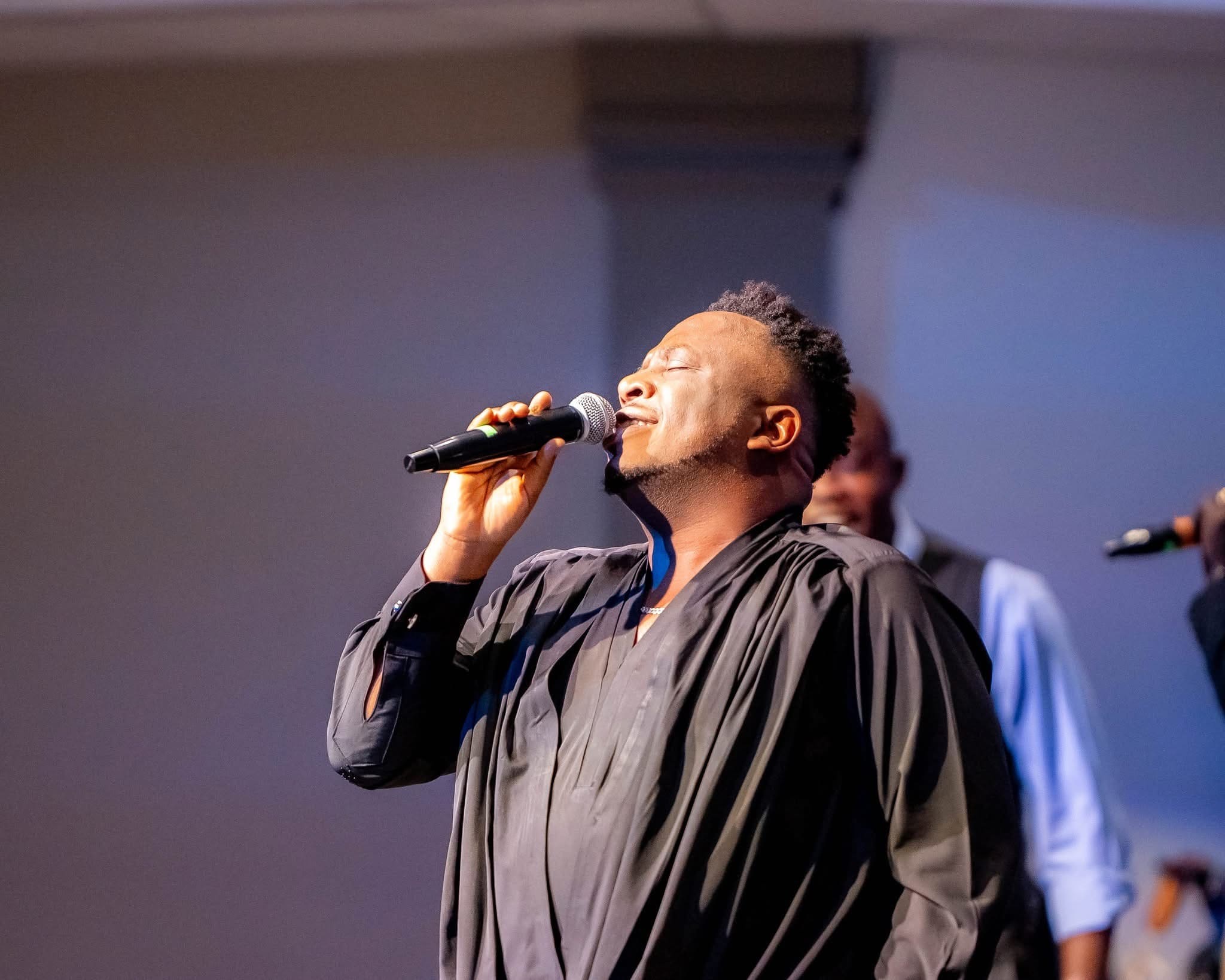 Minister Eben performing at the SOV 2024 concert